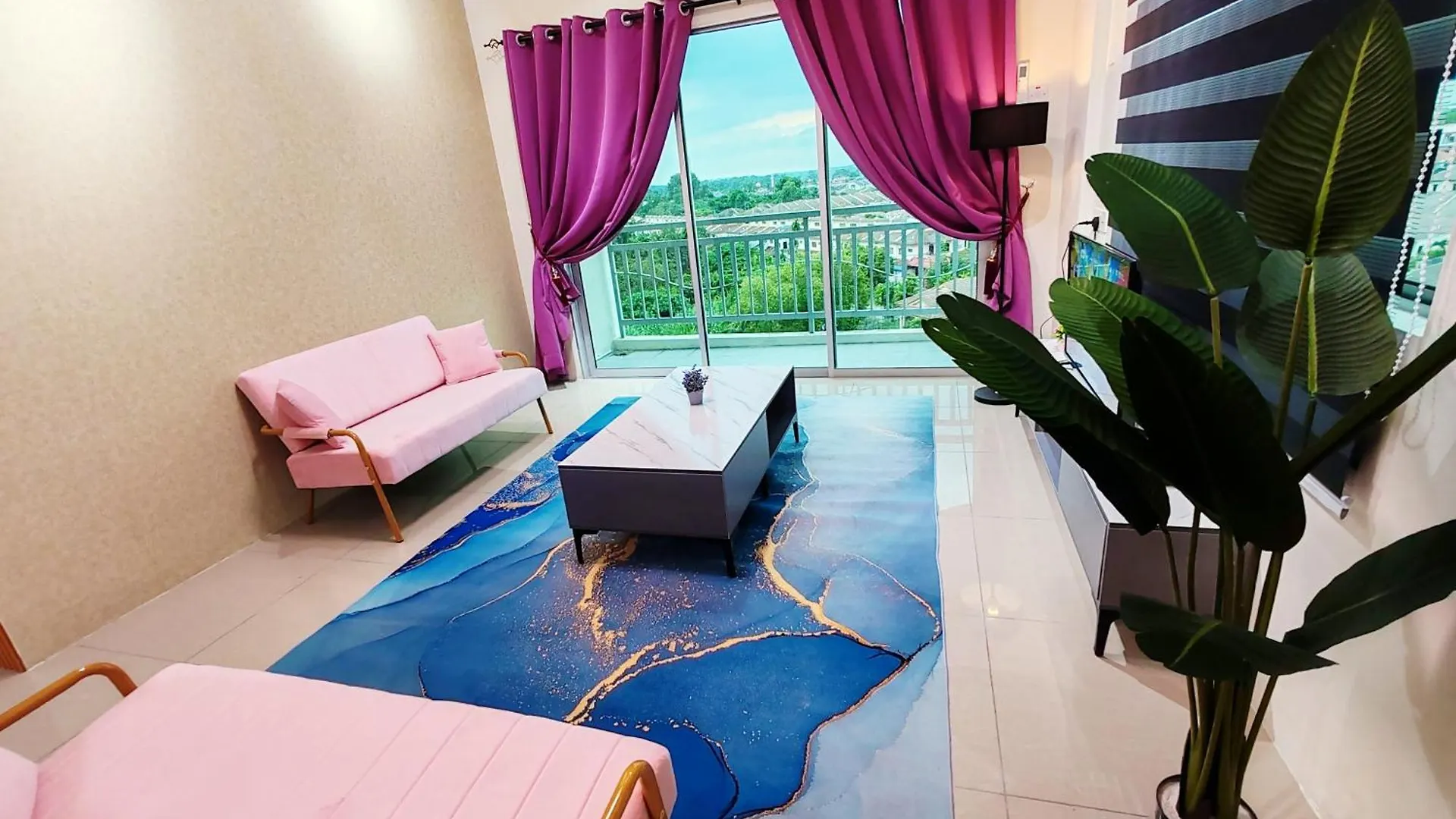 Pavilionvillie M1T692 By Irainbow Ipoh 0*,  Malaysia
